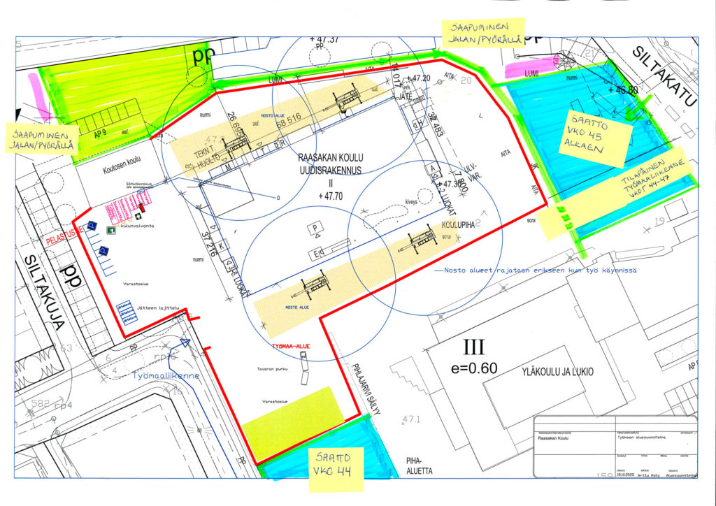 Kartta Raasakan koulun uudisrakennuksen työmaan liikennejärjestelyistä viikoilla 44 ja 45.